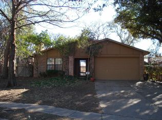 307 Kensinger Ct, Euless, TX 76039