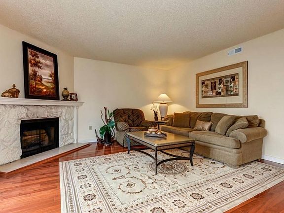 2nd image of 7304 NE 142nd Pl Unit 1-B