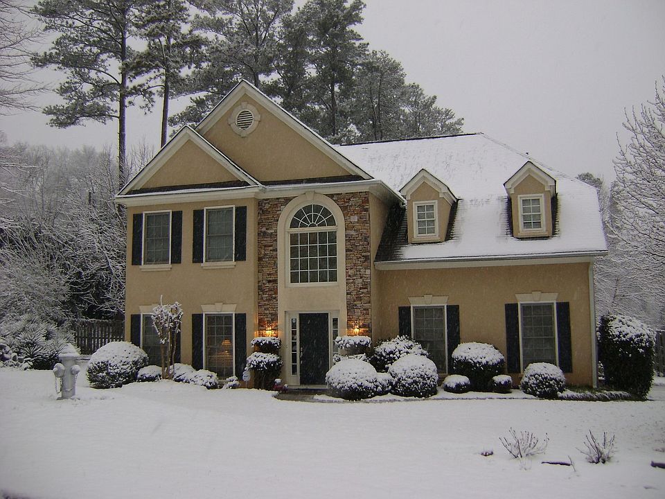 2nd image of 1505 Hawkins Cove Trl