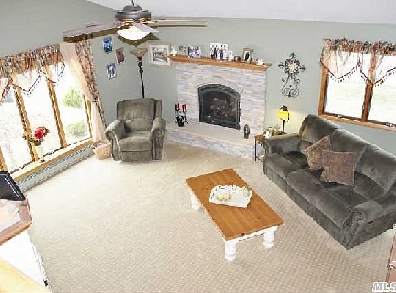 3rd image of 37 Golden Gate Dr