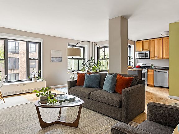 2nd image of 361 Clinton Ave APT 3A