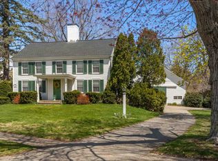 222 Winnacunnet Rd, Hampton, NH 03842