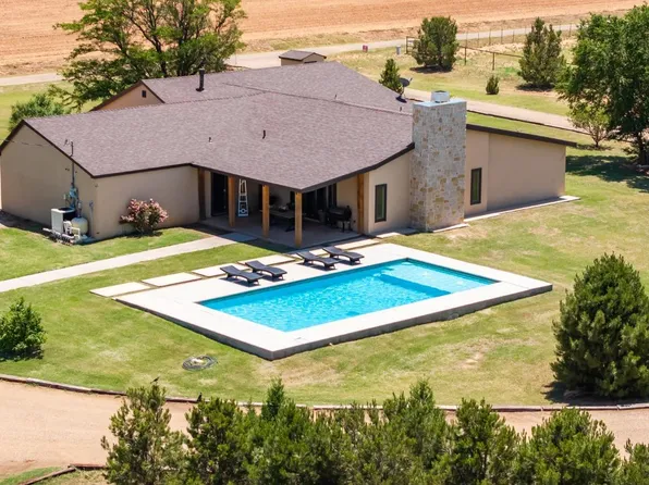16723 N County Road 1000, Shallowater, TX 79363