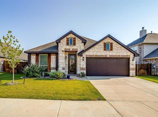4816 Hazy Hollow Ln, Crowley, TX 76036