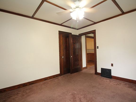 4th image of 346 Riverview Ave APT 3