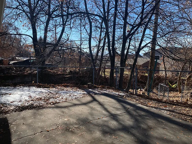 557 N 400 E — Photo 25
