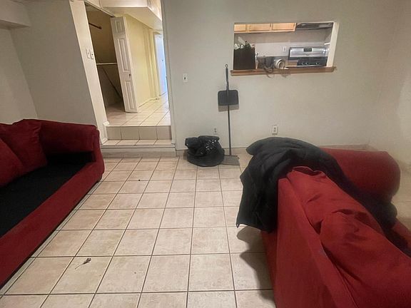 3rd image of 4234 E Tremont Ave #1