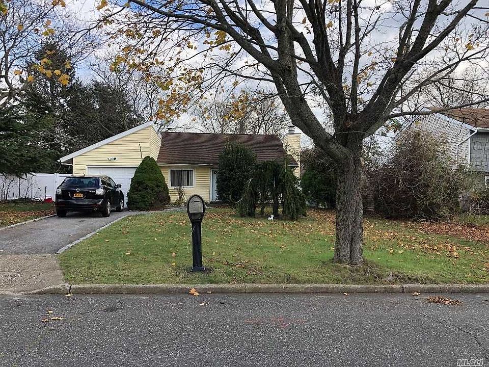 1st image of 47 Narragansett Ave