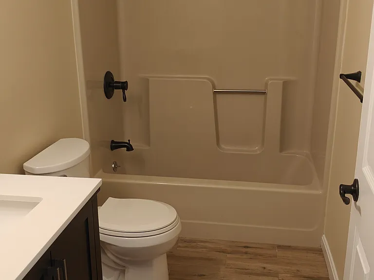 8 Lochmere Ln #8 — Photo 11