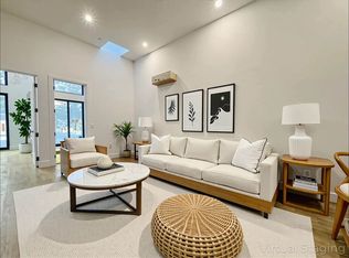221 S 4th St #1A, Brooklyn, NY 11211