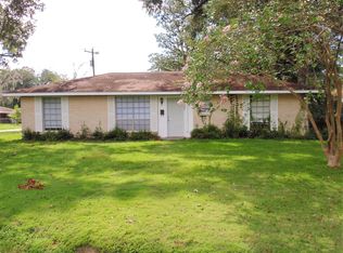 705 Sherron Ave, Baker, LA 70714