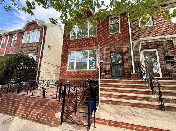 81 Bay 7th St, Brooklyn, NY 11228