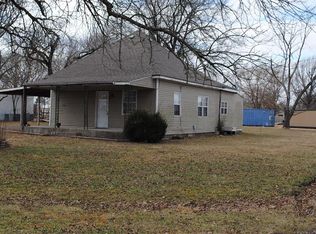 804 Wyandotte St, S Coffeyville, OK 74072