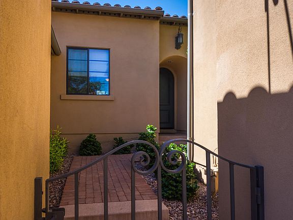 2nd image of 18650 N Thompson Peak Pkwy APT 1037