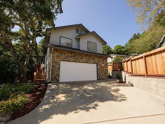 4th image of 131 Viki Ct