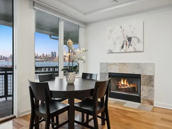 600 Harbor Blvd Unit 774, Weehawken, NJ 07086