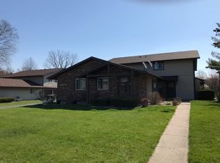 18049 Crownhill Dr APT A, South Bend, IN 46637
