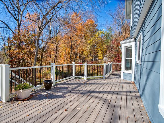 4th image of 8816 Pebble Creek Dr