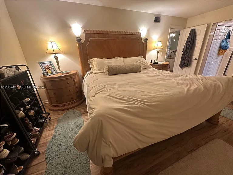 6339 Bay Club Dr #2 — Photo 25