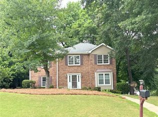 2872 Bentwood Dr, Marietta, GA 30062