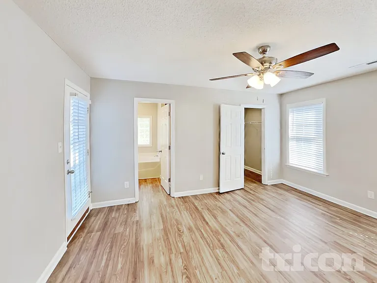 2112 Saponi Village Ct — Photo 6