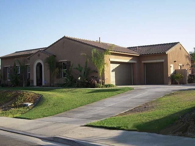 1st image of 42239 Deodar Ln