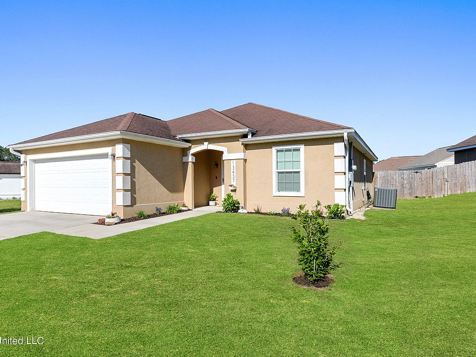 1st image of 13437 Willow Oak Cir