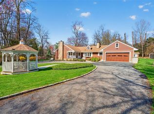 21 Barnaby Lane, Hartsdale, NY 10530