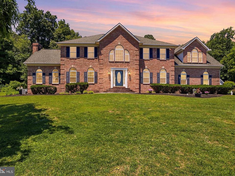1st image of 6340 Hunters Ridge Ln