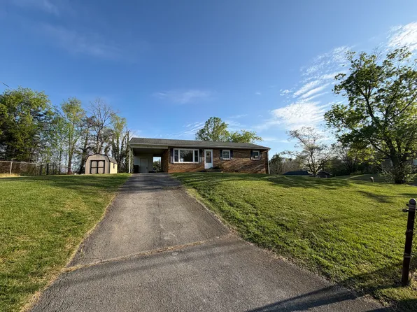 2900 Russum Ave, Johnson City, TN 37604