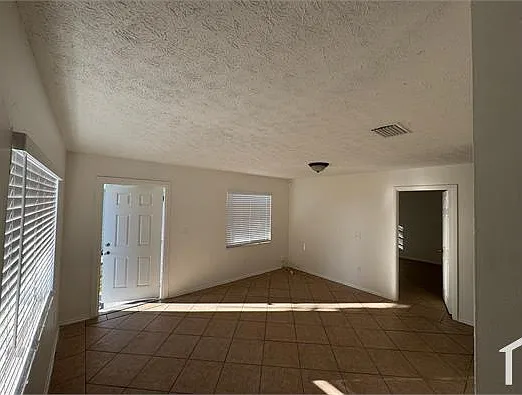 1107 N 21st St #A — Photo 22