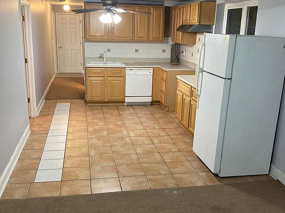 2nd image of 5222 S Kilbourn Ave