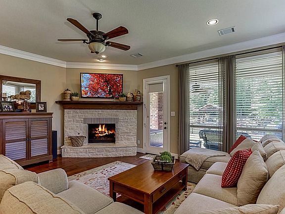 4th image of 20306 Parsons Mill Ct
