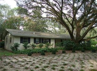 205 Sandyhook Ln, Deland, FL 32724