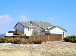 1579 W Plaza De Los Leones Dr, Pueblo West, CO 81007