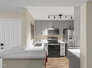 1880 E MORTEN Avenue #102, Phoenix, AZ 85020