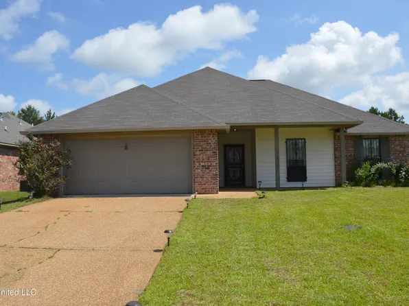 136 Dakota St, Byram, MS 39272