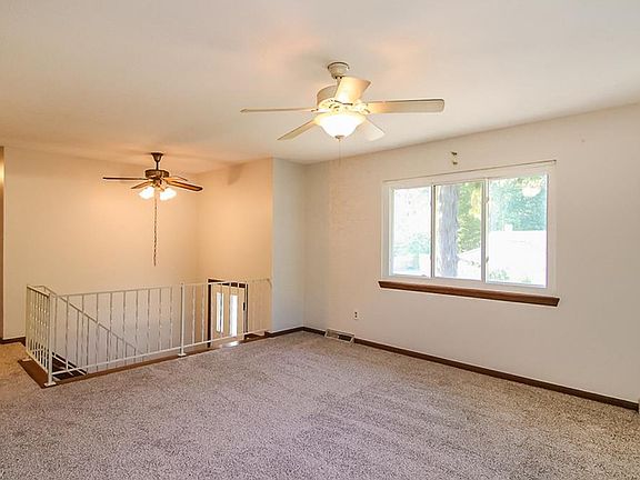 5th image of 1638 Berwick Dr