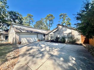 19522 Dianeshire Dr, Spring, TX 77388