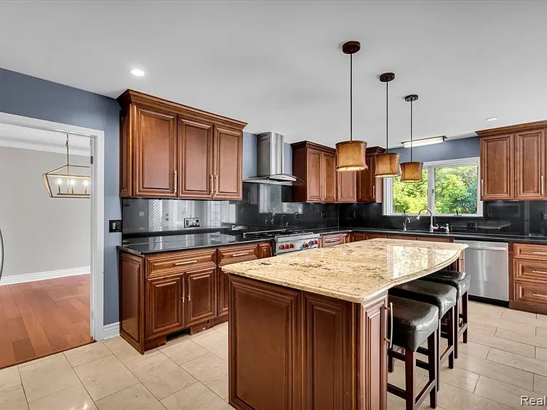 4158 Cherrywood Dr — Photo 11