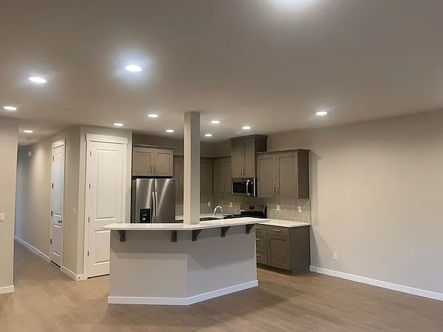 3 bed, 2.5 bath, 1520 sqft, $2,800 — Photo 2