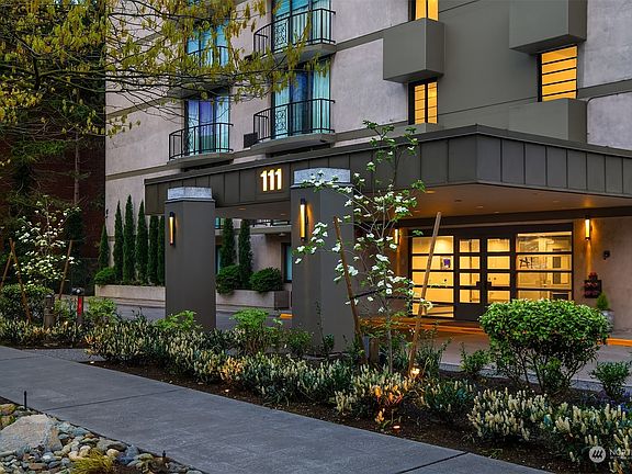 2nd image of 111 W Highland Drive #2W