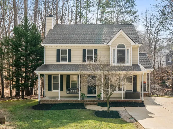 109 Silverrock Ct, Cary, NC 27513