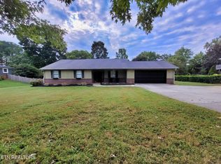 1754 Linda Ln, Maryville, TN 37803
