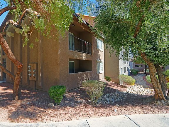 3rd image of 2750 S Durango Dr APT 2125