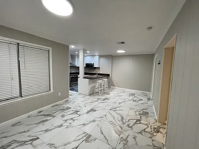 10327 Loma Vista Dr — Photo 11