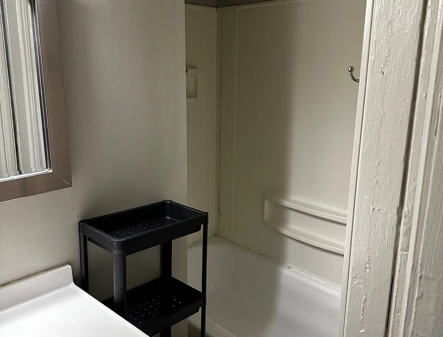 1 bed, 650 sqft, $950 — Photo 4