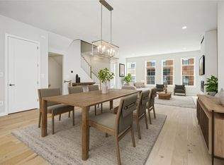43907 Evelyn Path Ter, Ashburn, VA 20147
