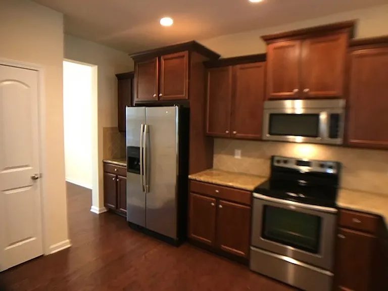 105 Mount Evans Dr — Photo 7