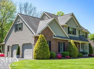 2450 Strafford Rd, Williamsport, PA 17701